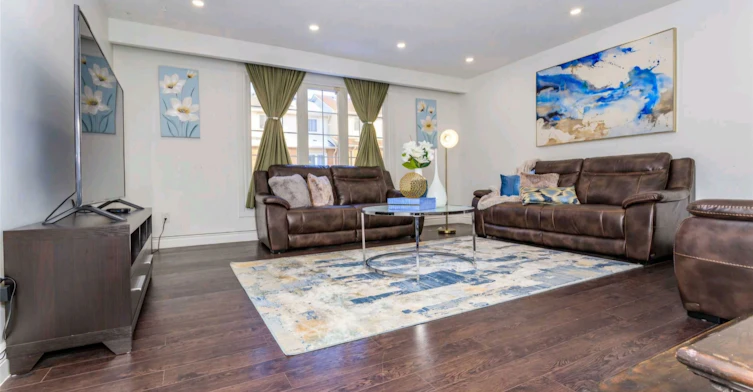 Upper-19 Ashurst Crescent N, Brampton, ON, L6V 3N6