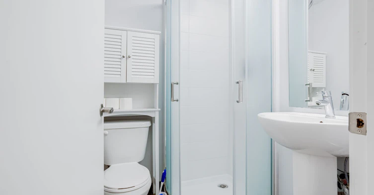 C401-5260 Dundas Street N, Burlington, ON, L7R 0J7 - 22