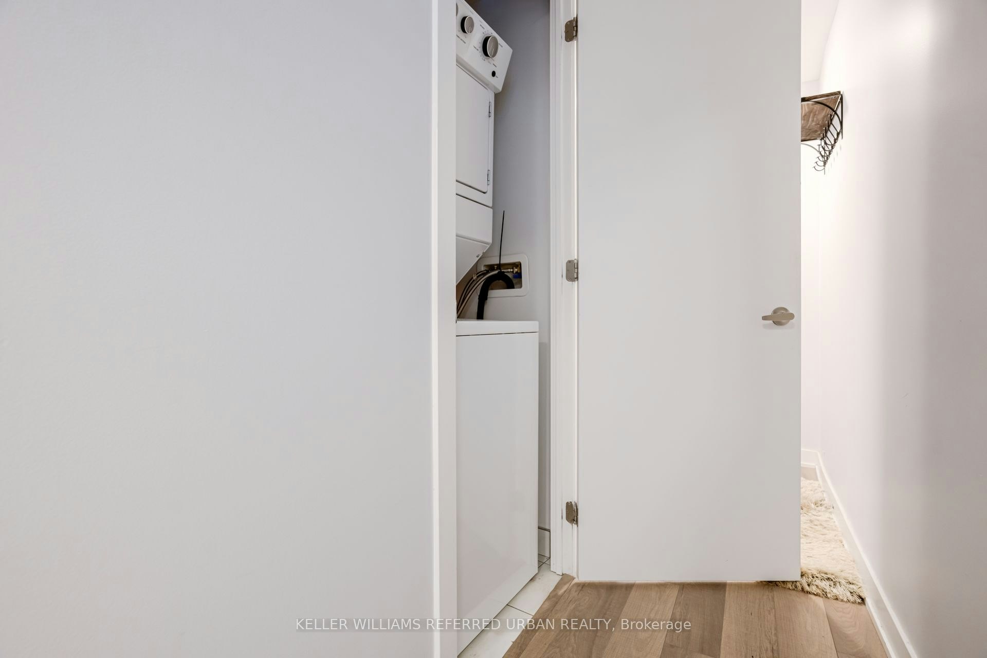 C401-5260 Dundas Street N, Burlington, ON, L7R 0J7 - 25