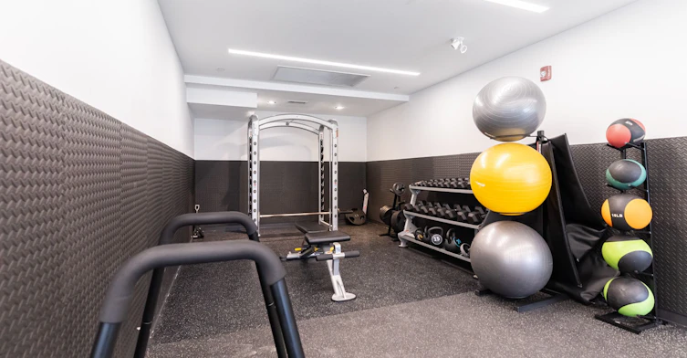C401-5260 Dundas Street N, Burlington, ON, L7R 0J7 - 37