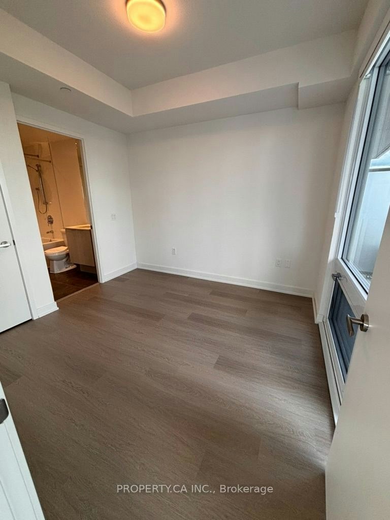 2004-448 Burnhamthorpe Road, Mississauga, ON, L5B 0R4 - 9