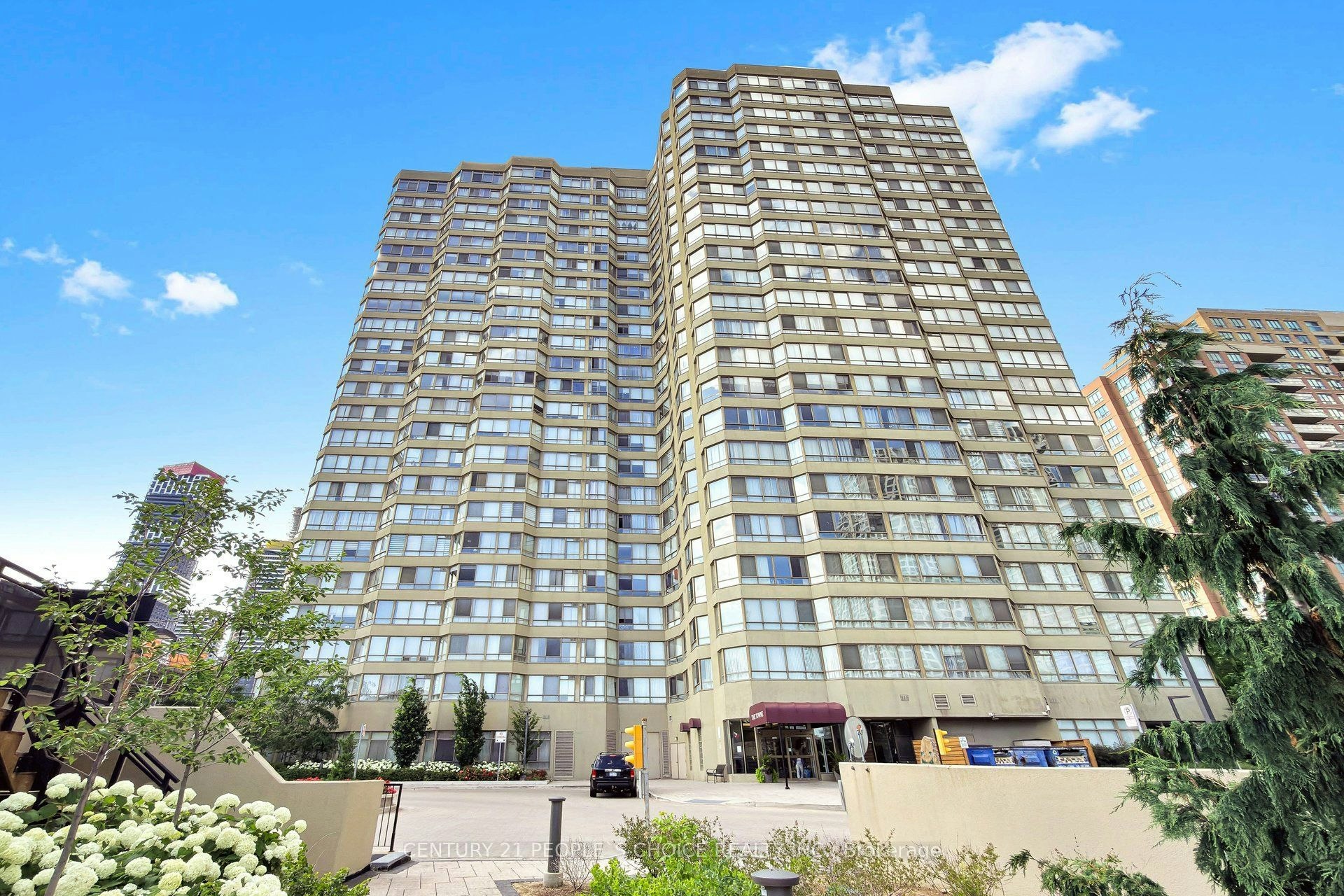 109B-3605 Kariya Drive, Mississauga, ON, L5B 3J4 - 2