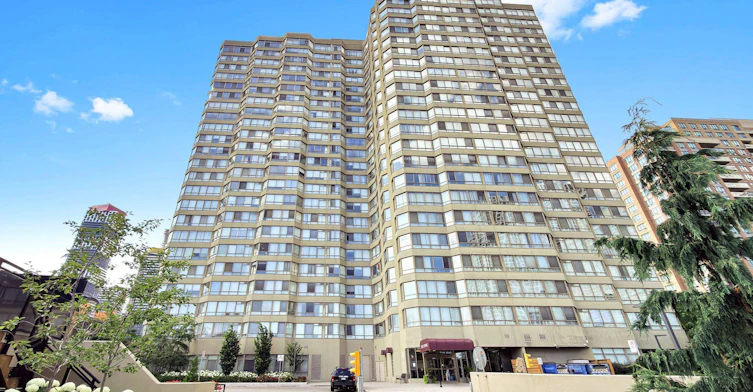109B-3605 Kariya Drive, Mississauga, ON, L5B 3J4 - 2