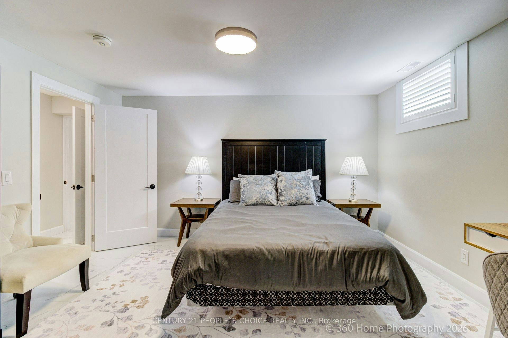 Upper-37 Bentworth Avenue, Toronto, ON, M6A 1P1 - 26