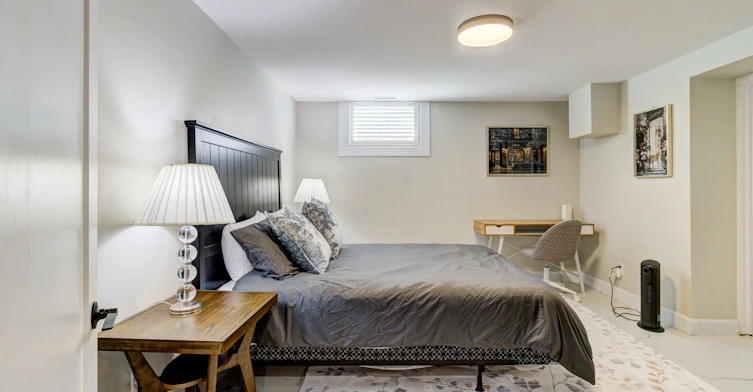 Upper-37 Bentworth Avenue, Toronto, ON, M6A 1P1 - 25