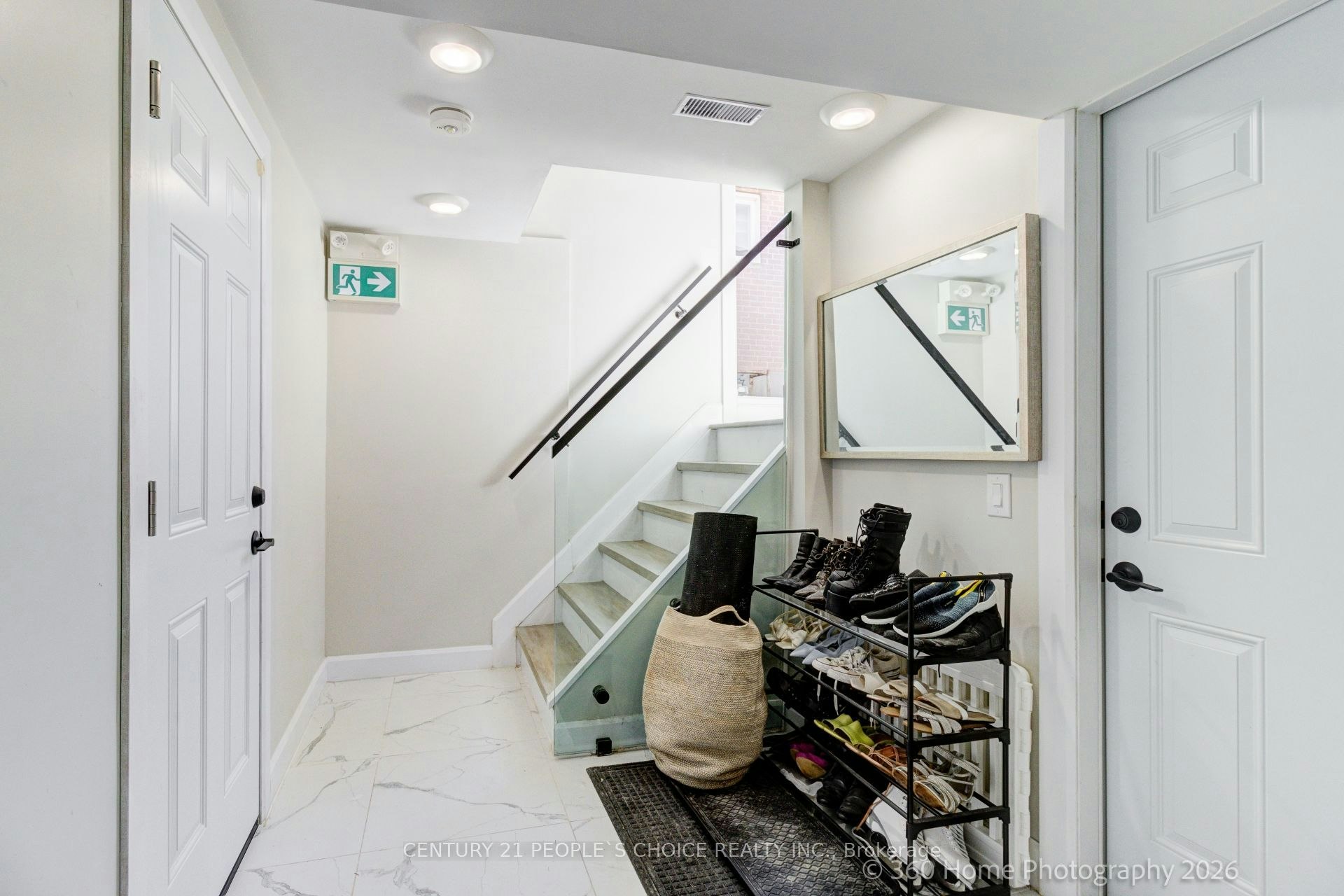 Upper-37 Bentworth Avenue, Toronto, ON, M6A 1P1 - 43