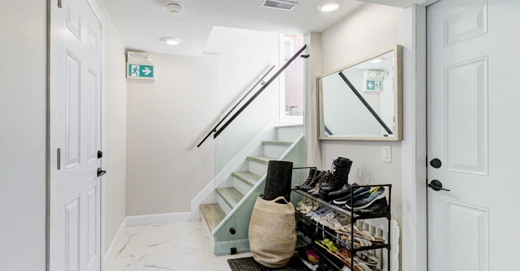 Upper-37 Bentworth Avenue, Toronto, ON, M6A 1P1 - 43