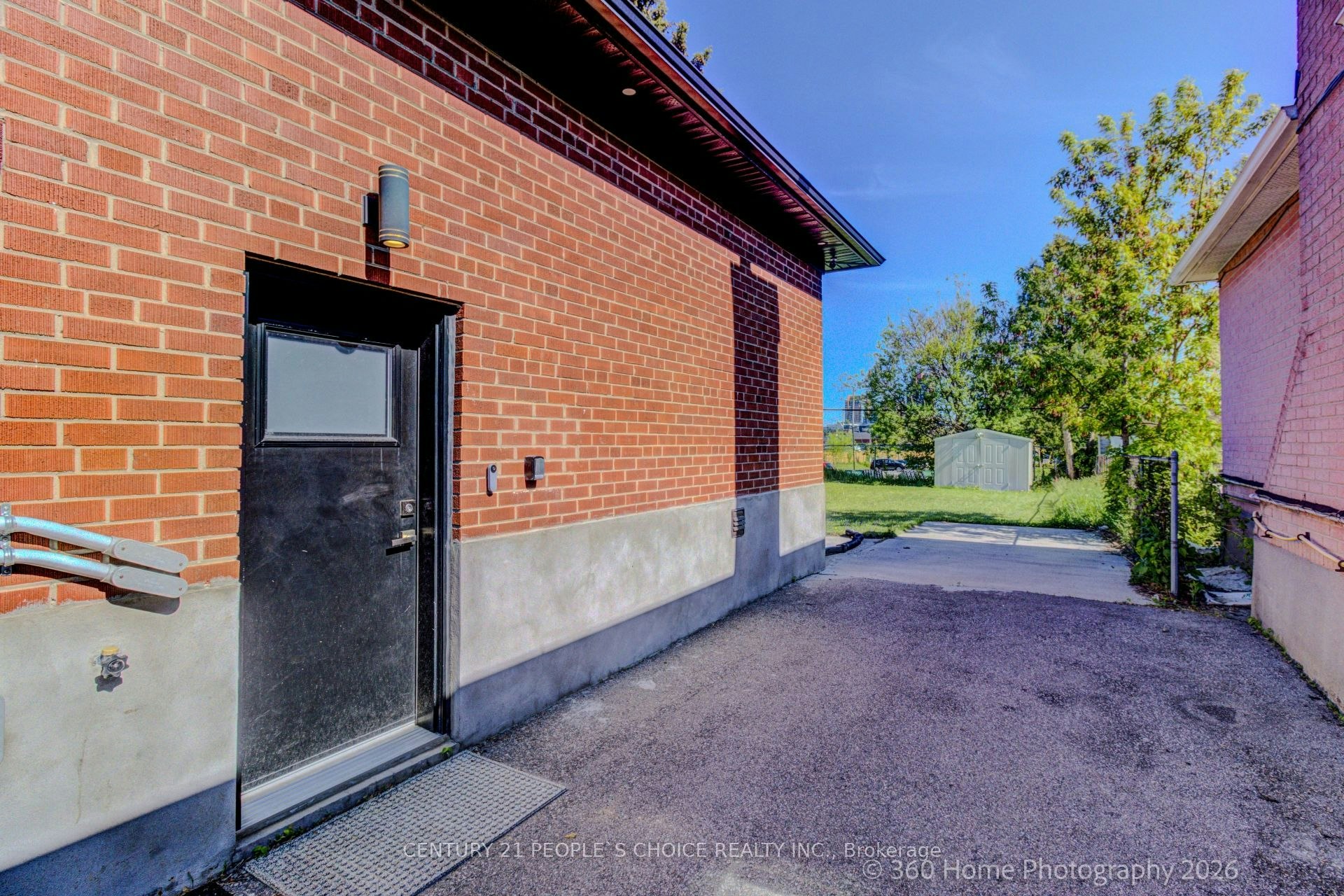Upper-37 Bentworth Avenue, Toronto, ON, M6A 1P1 - 45