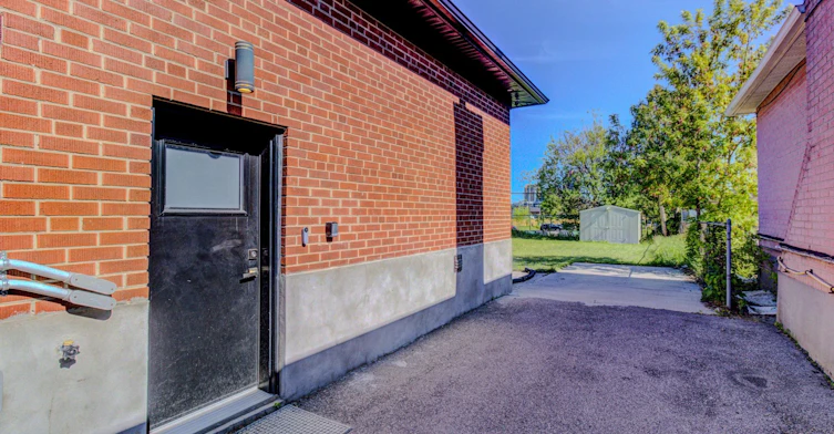 Upper-37 Bentworth Avenue, Toronto, ON, M6A 1P1 - 45