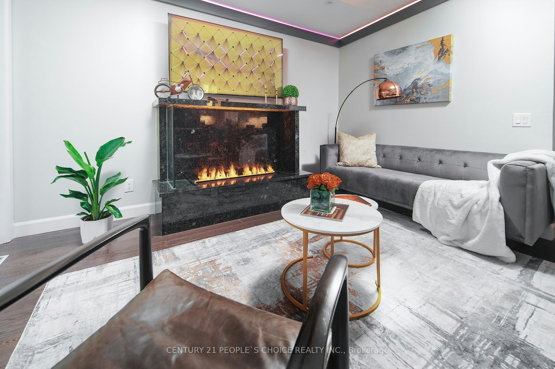 Upper-37 Bentworth Avenue, Toronto, ON, M6A 1P1 - 12