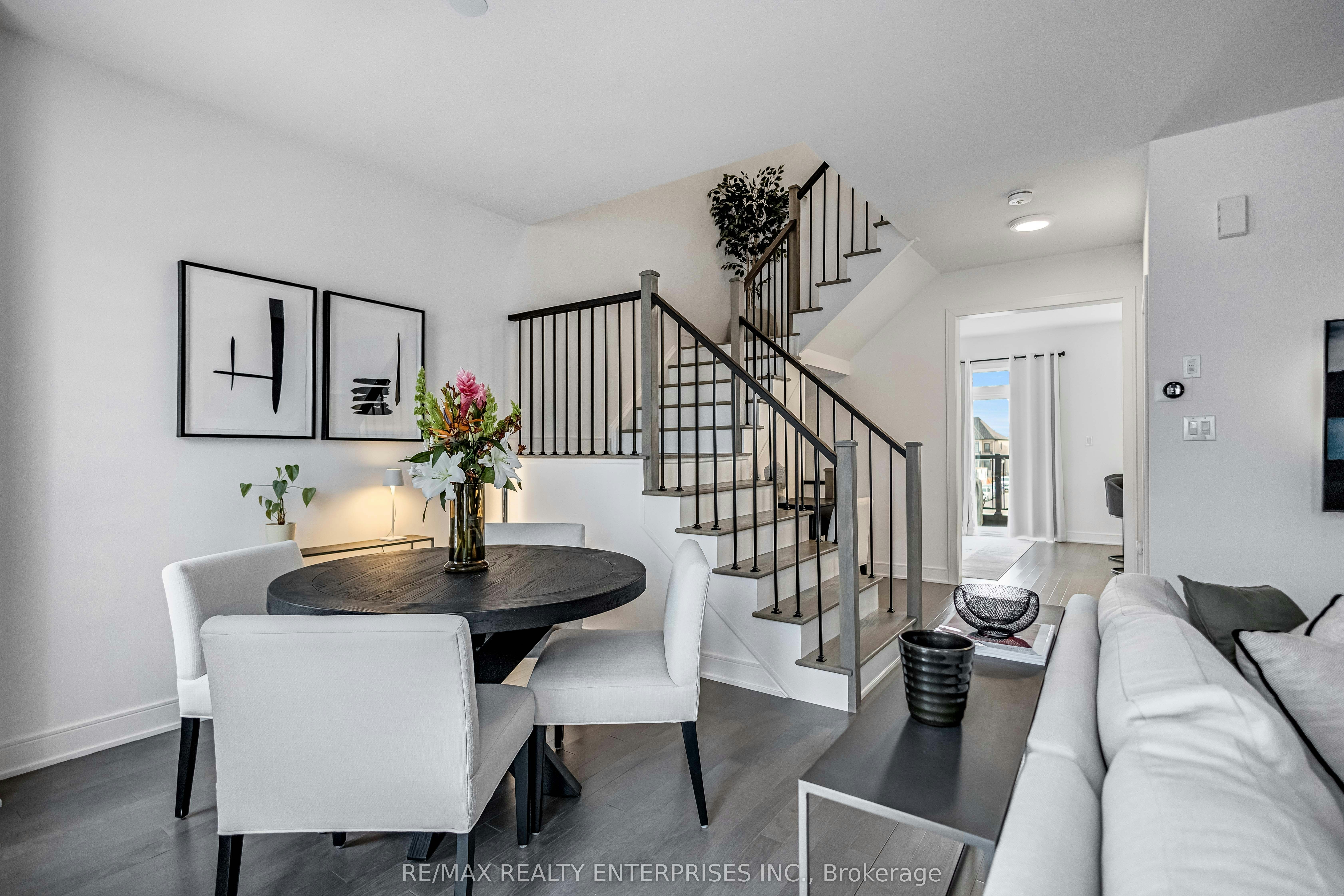2497 Littlefield Crescent, Oakville, ON, L6M 5L9