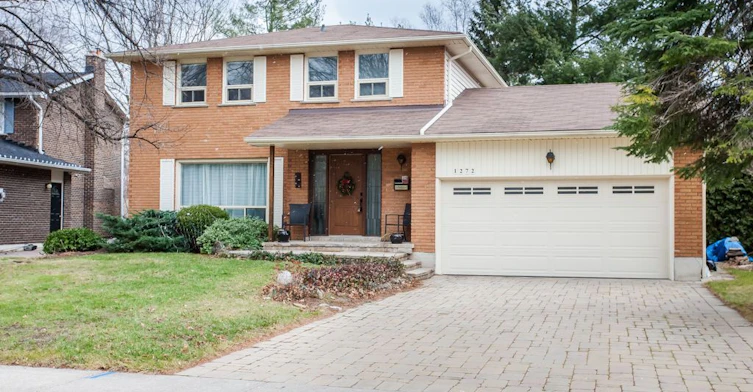 1272 Cermel Drive, Mississauga, ON, L5H 3V4