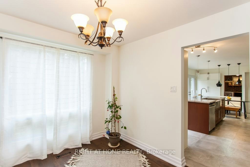 1272 Cermel Drive, Mississauga, ON, L5H 3V4 - 7