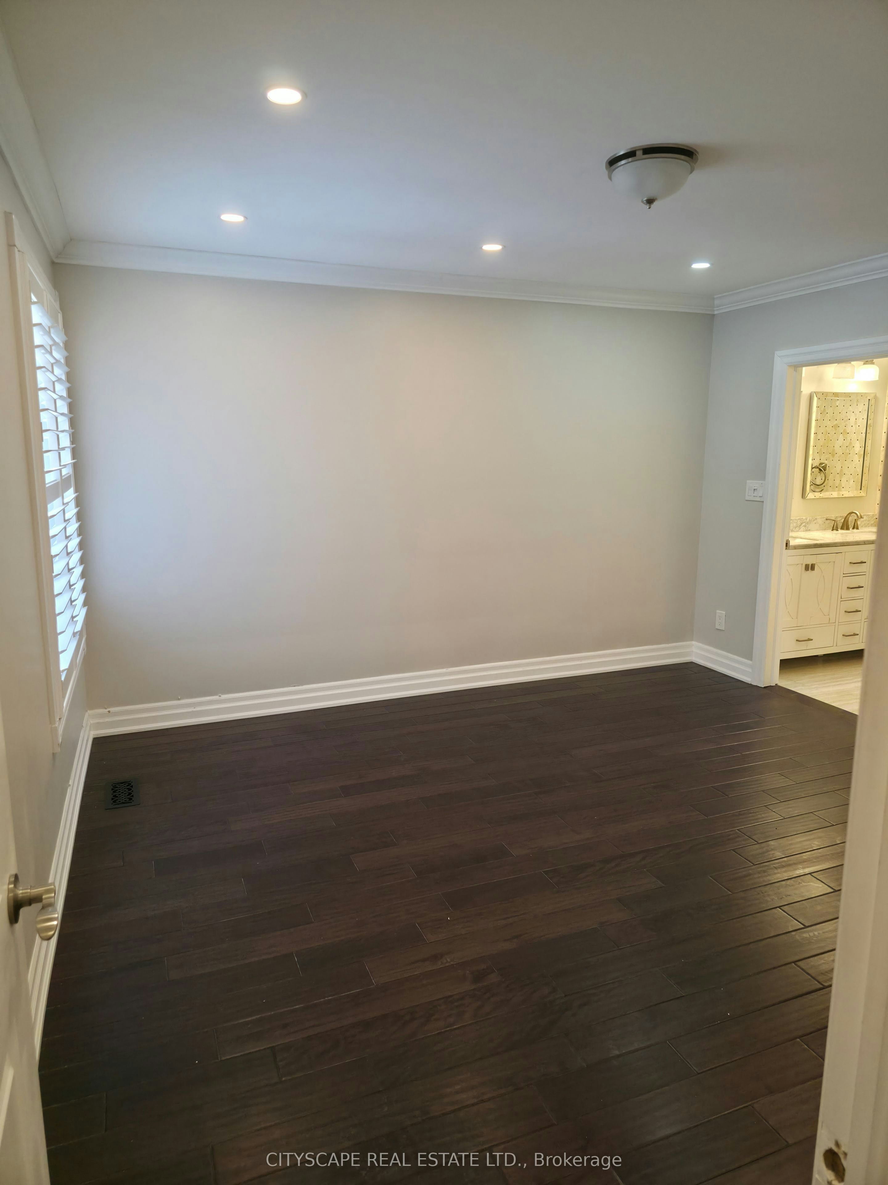 2543 Rugby Road, Mississauga, ON, L5B 1T1 - 8