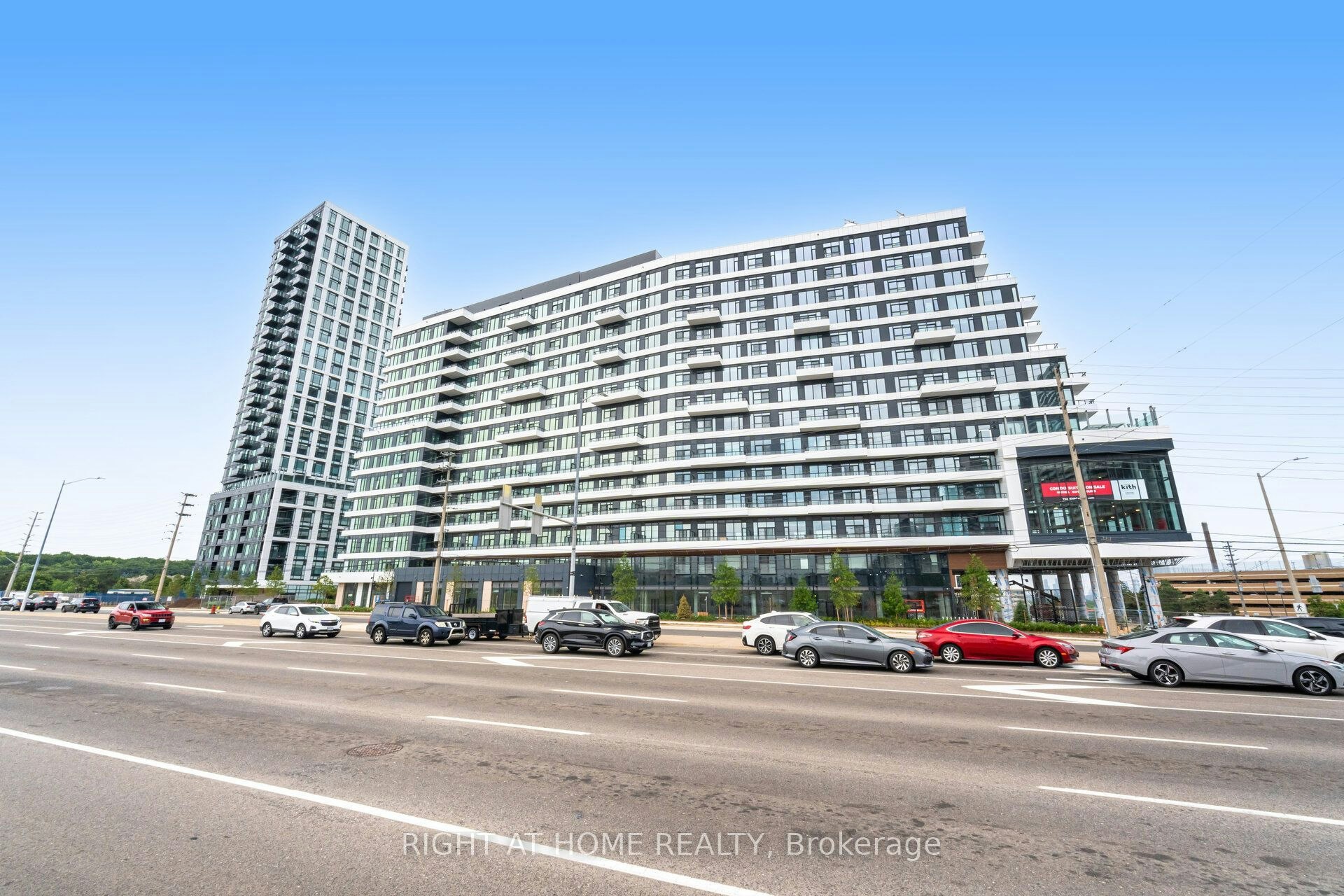 1401-2485 Eglinton Avenue W, Mississauga, ON, L5M 2T1