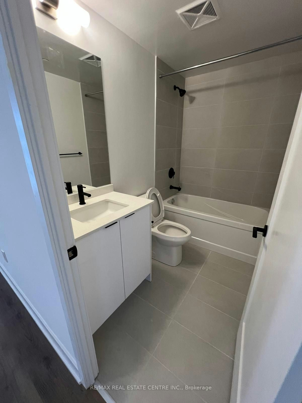 514 A-115 Nipissing Rd Road, Milton, ON, L9T 1R3 - 36