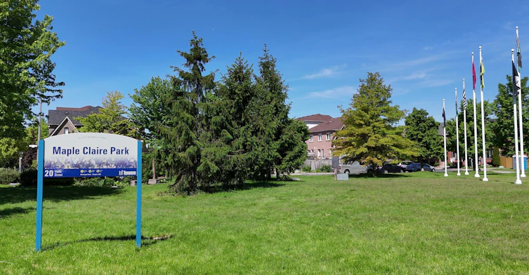 Main/Base-125 Viella Street, Toronto, ON, M6N 5C7 - 26