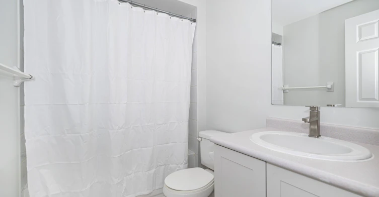 UPPER-125 Viella Street, Toronto, ON, M6N 5C7 - 17