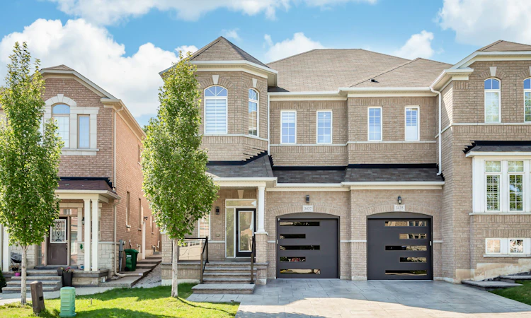 3437 Park Heights Way