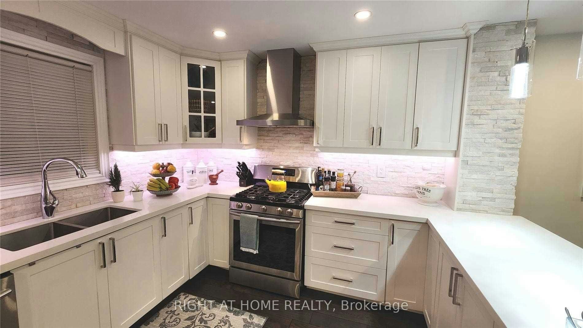 275 River Oaks Boulevard W, Oakville, ON, L6H 3V2 - 17