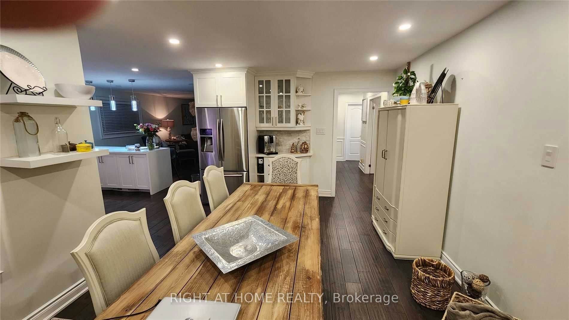 275 River Oaks Boulevard W, Oakville, ON, L6H 3V2 - 23