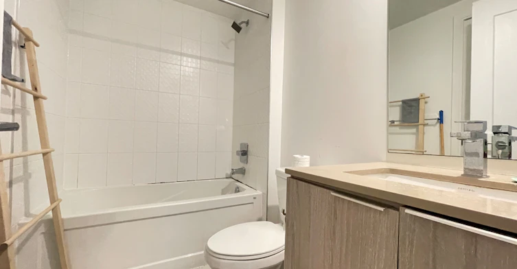806-65 Annie Craig Drive, Toronto, ON, M8V 0G3 - 8