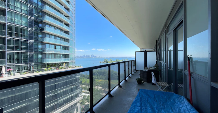 806-65 Annie Craig Drive, Toronto, ON, M8V 0G3 - 9
