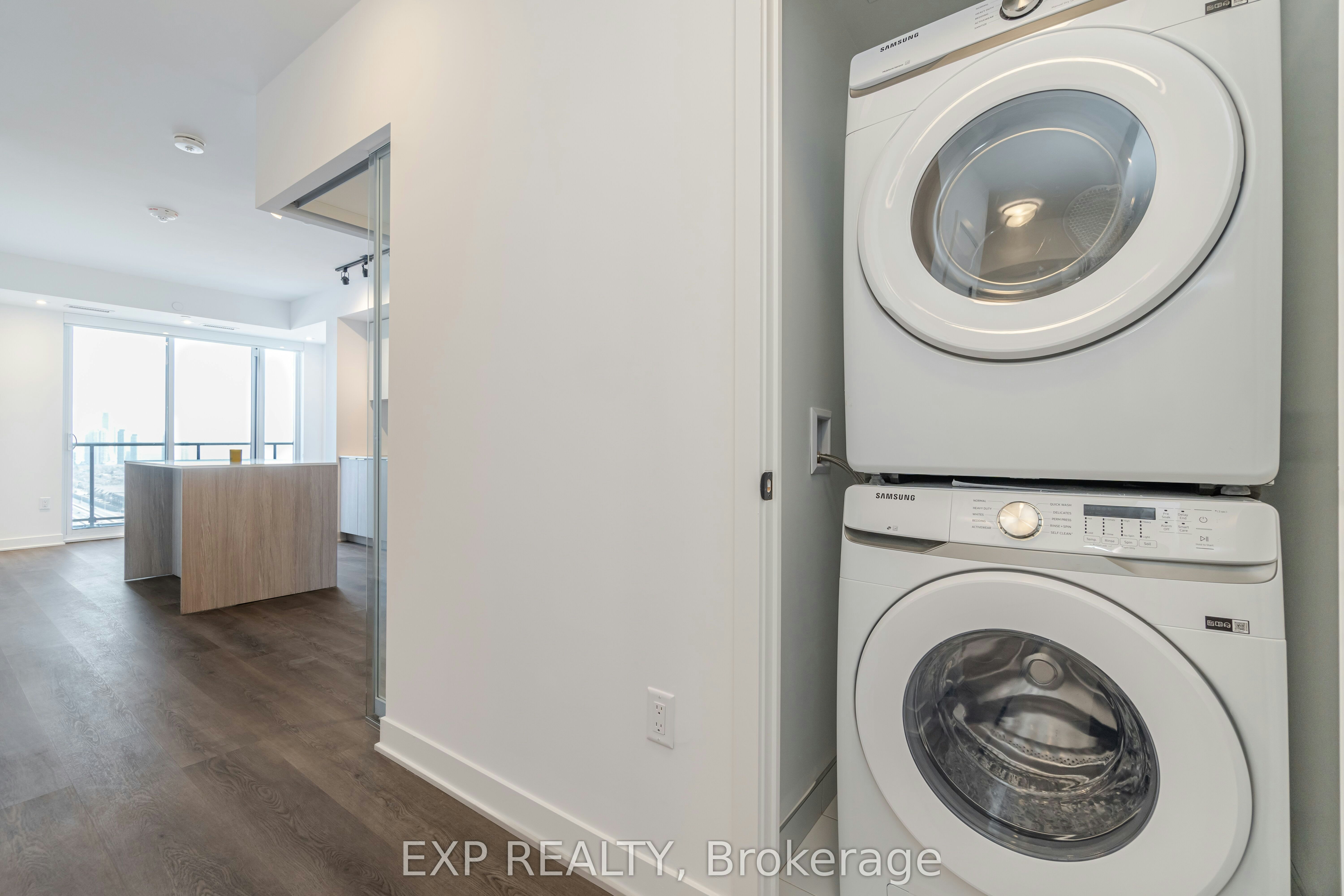 1805-36 Zorra Street, Toronto, ON, M8Z 4Z7 - 10