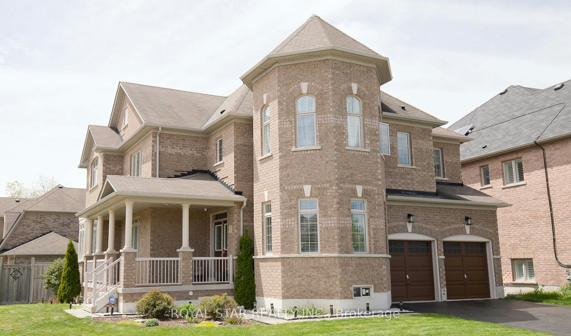 4 Berkwood Hollow, Brampton, ON, L6Y 0X6