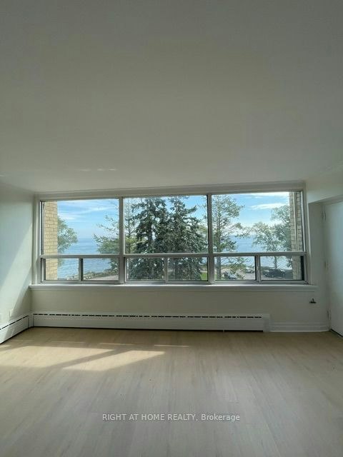 305-2 Royal York Road, Toronto, ON, M8V 2S6 - 13