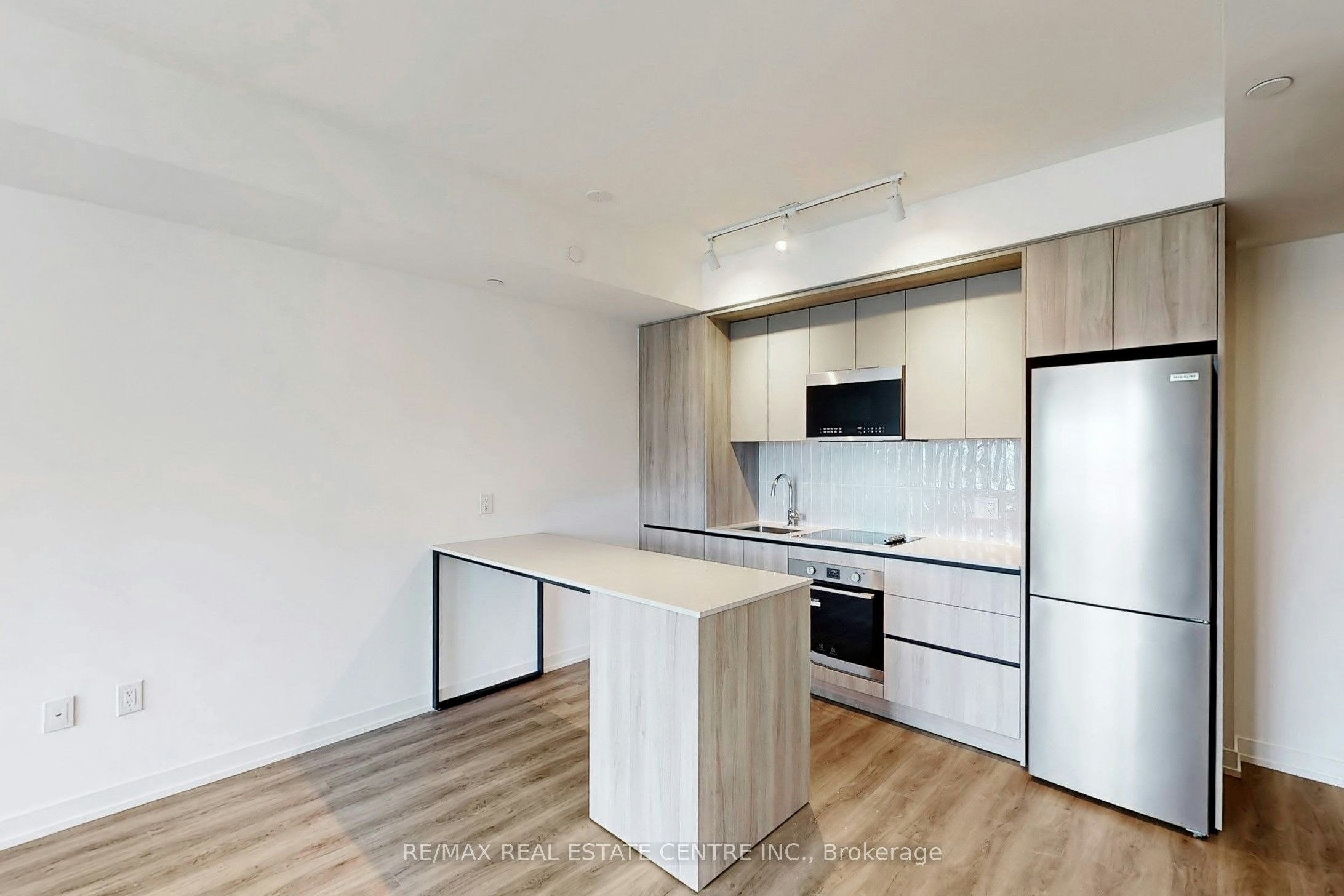1221-2485 Eglinton Avenue W, Mississauga, ON, L5M 2V8 - 14
