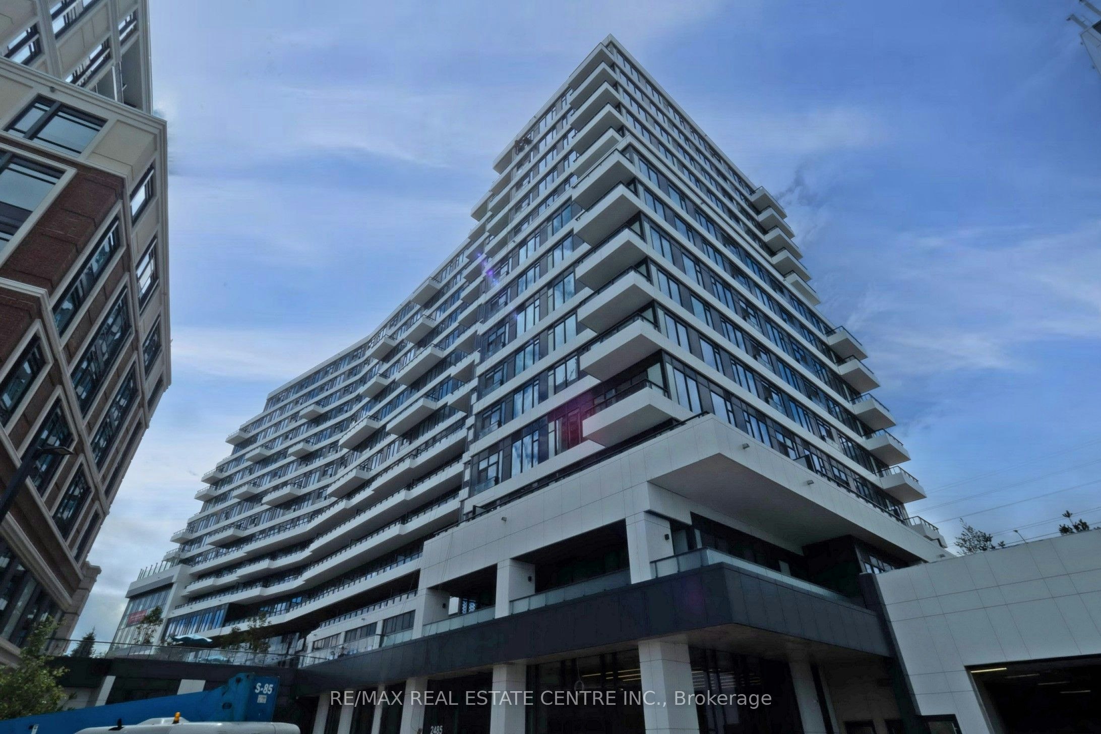 1221-2485 Eglinton Avenue W, Mississauga, ON, L5M 2V8