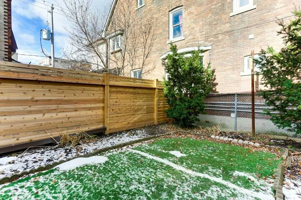 Main-190 Marion Street, Toronto, ON, M6R 1E8 - 12