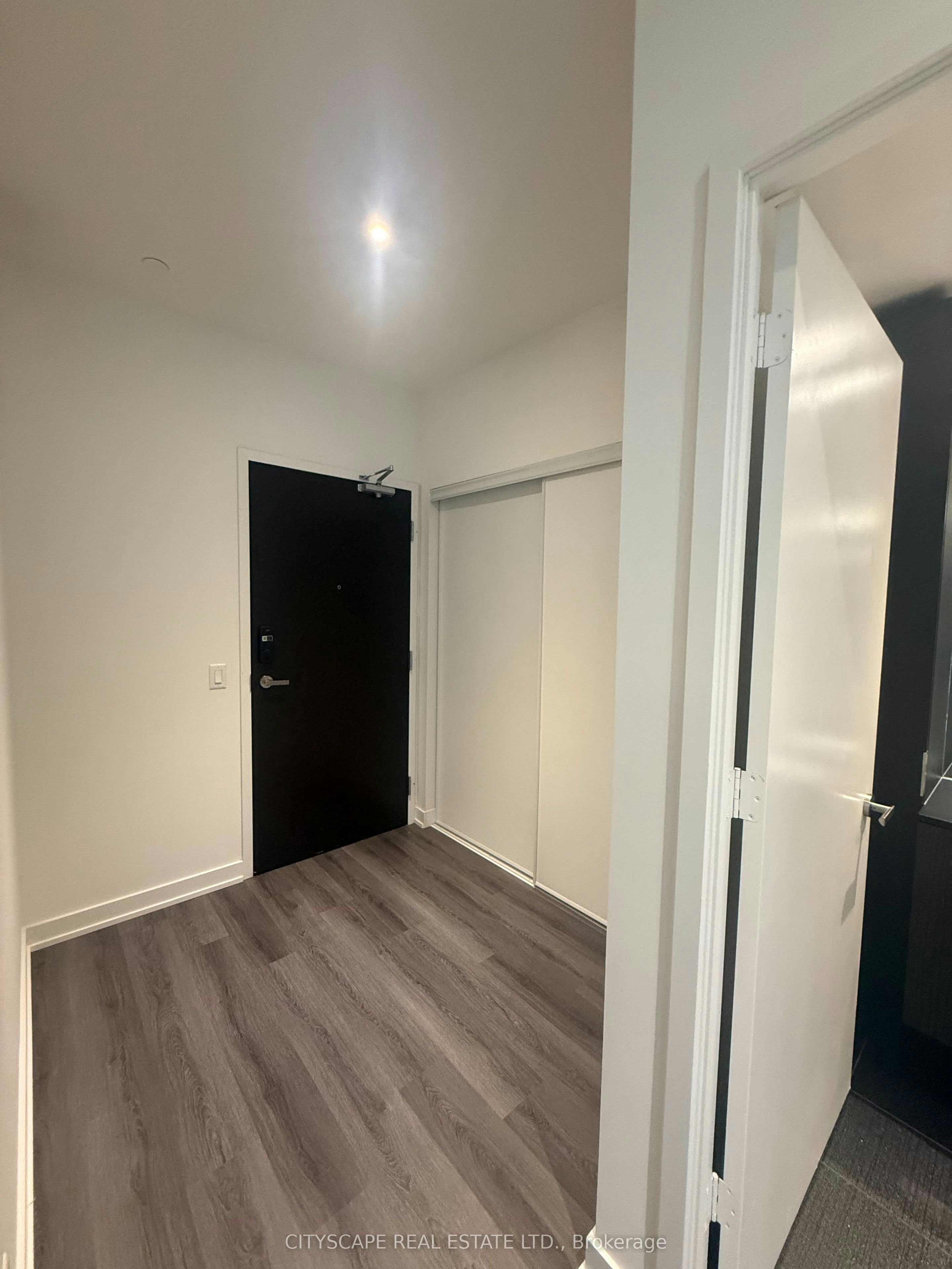 602-448 Burnhamthorpe Road W, Mississauga, ON, L5B 0R4 - 13