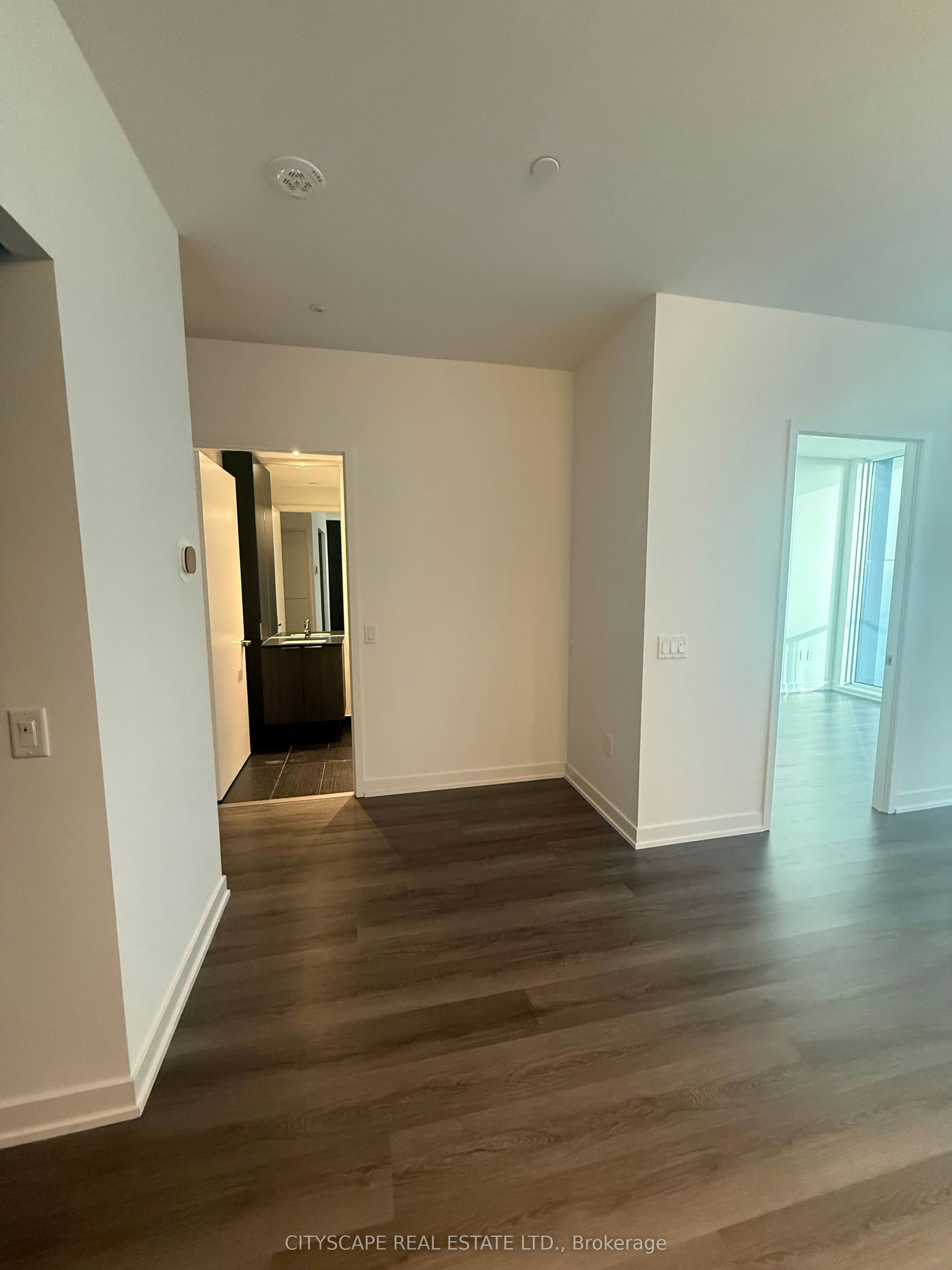 602-448 Burnhamthorpe Road W, Mississauga, ON, L5B 0R4 - 11
