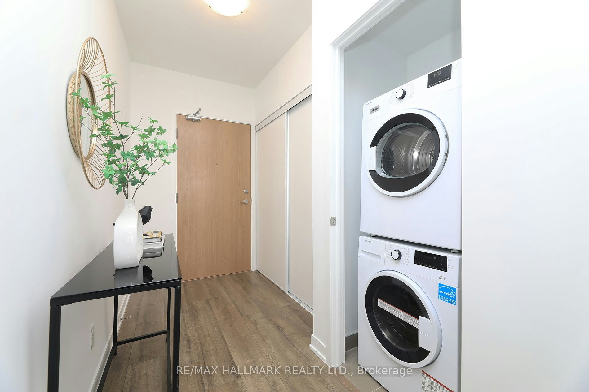 1111-1787 St. Clair Avenue W, Toronto, ON, M6N 0B7 - 5