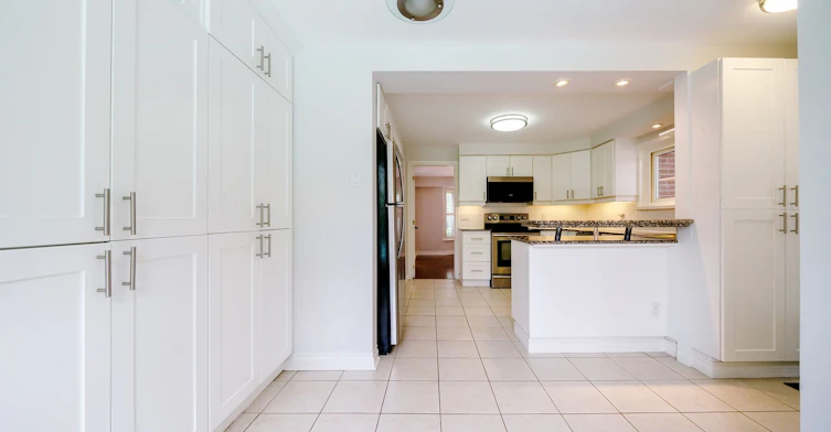 2365 Baccaro Road, Oakville, ON, L6J 5V9 - 12