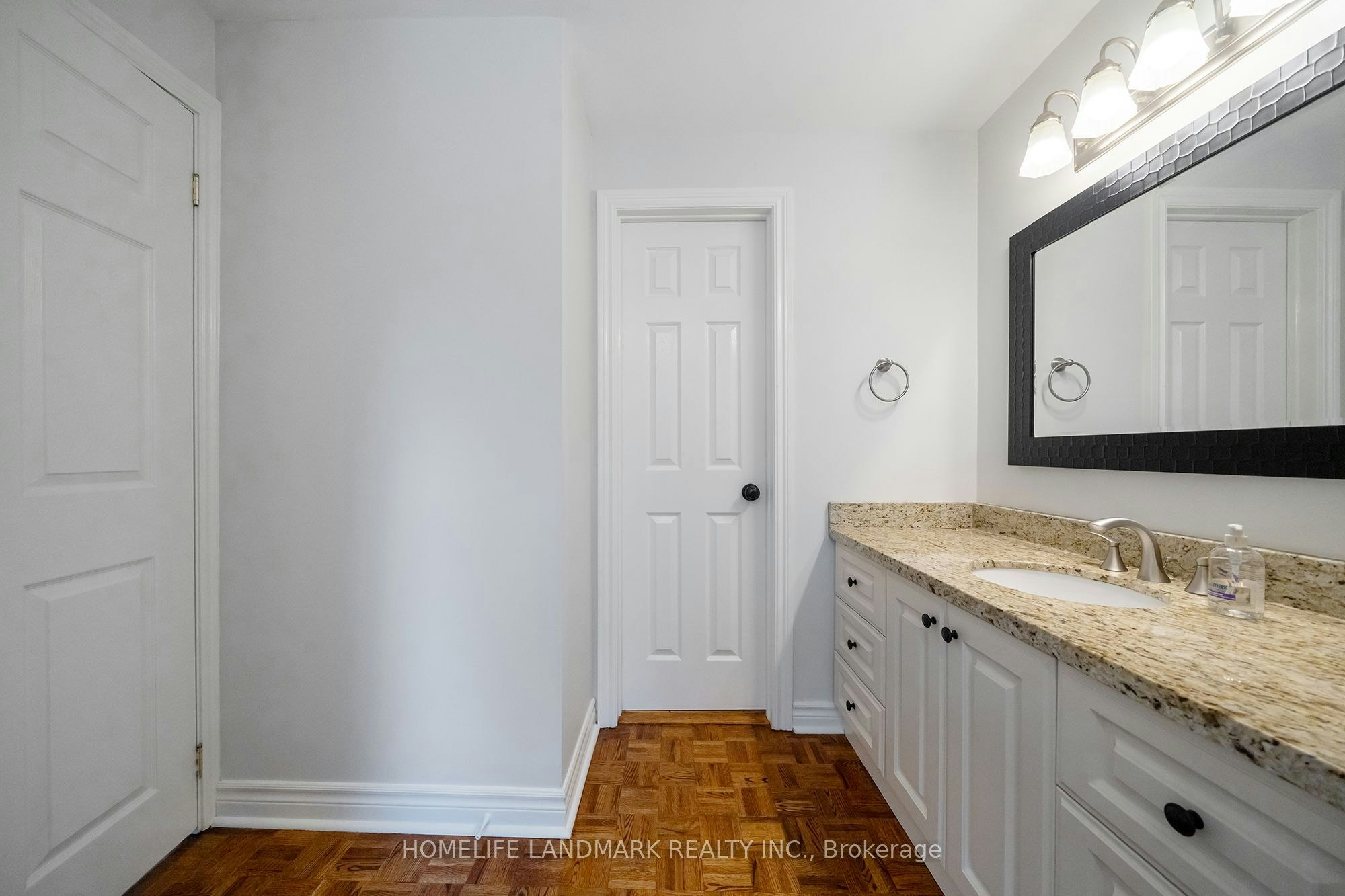 2365 Baccaro Road, Oakville, ON, L6J 5V9 - 20