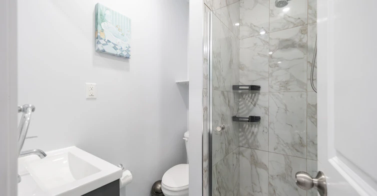 Main-50 Brownville Avenue, Toronto, ON, M6N 4L3 - 10