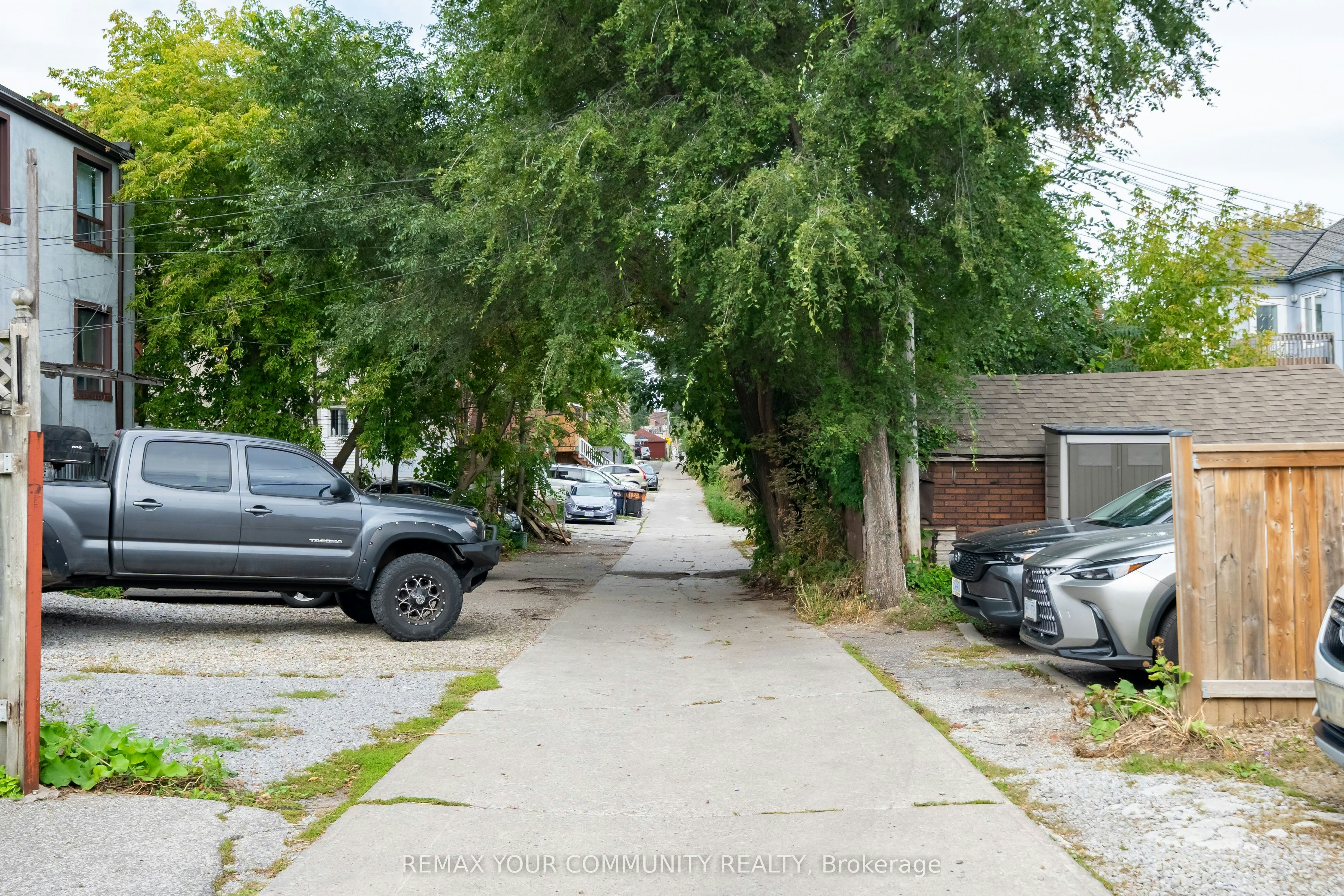Main-50 Brownville Avenue, Toronto, ON, M6N 4L3 - 24