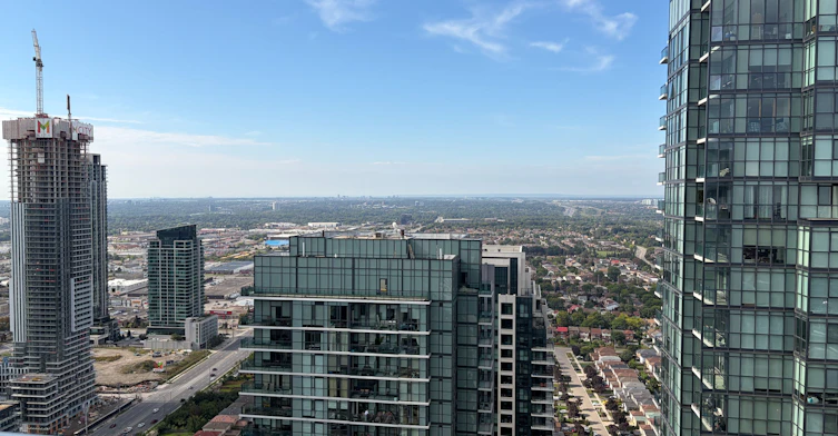 4211-4065 Confederation Parkway, Mississauga, ON, L5B 0L4 - 23
