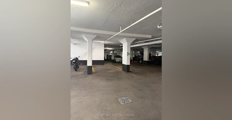 4211-4065 Confederation Parkway, Mississauga, ON, L5B 0L4 - 33