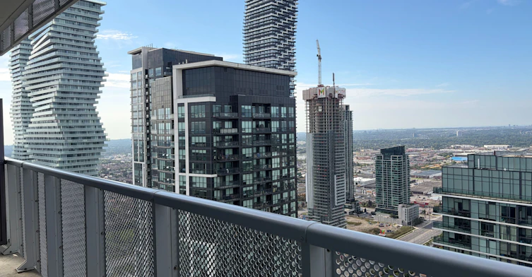 4211-4065 Confederation Parkway, Mississauga, ON, L5B 0L4 - 22
