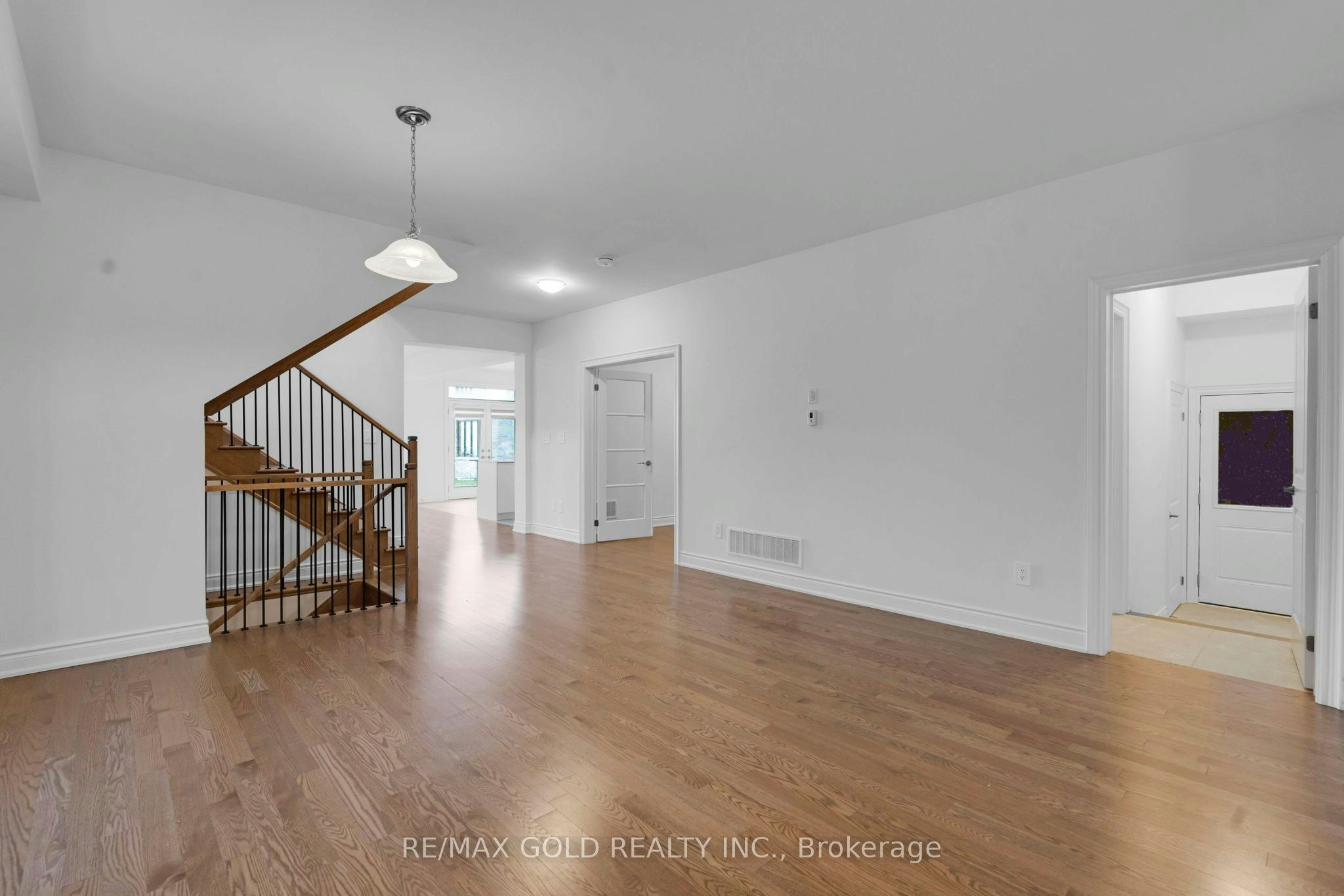23 Bermondsey Way, Brampton, ON, L6Y 0E4 - 6