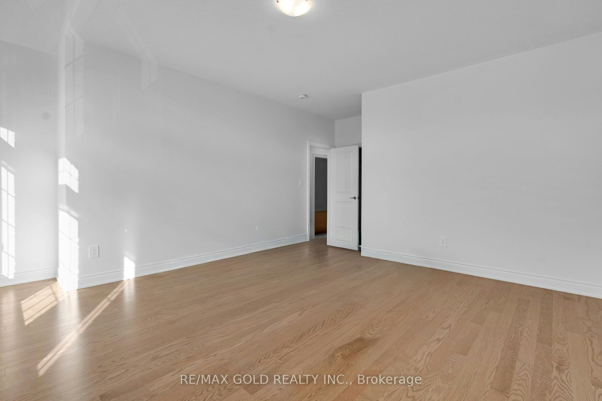 23 Bermondsey Way, Brampton, ON, L6Y 0E4 - 37