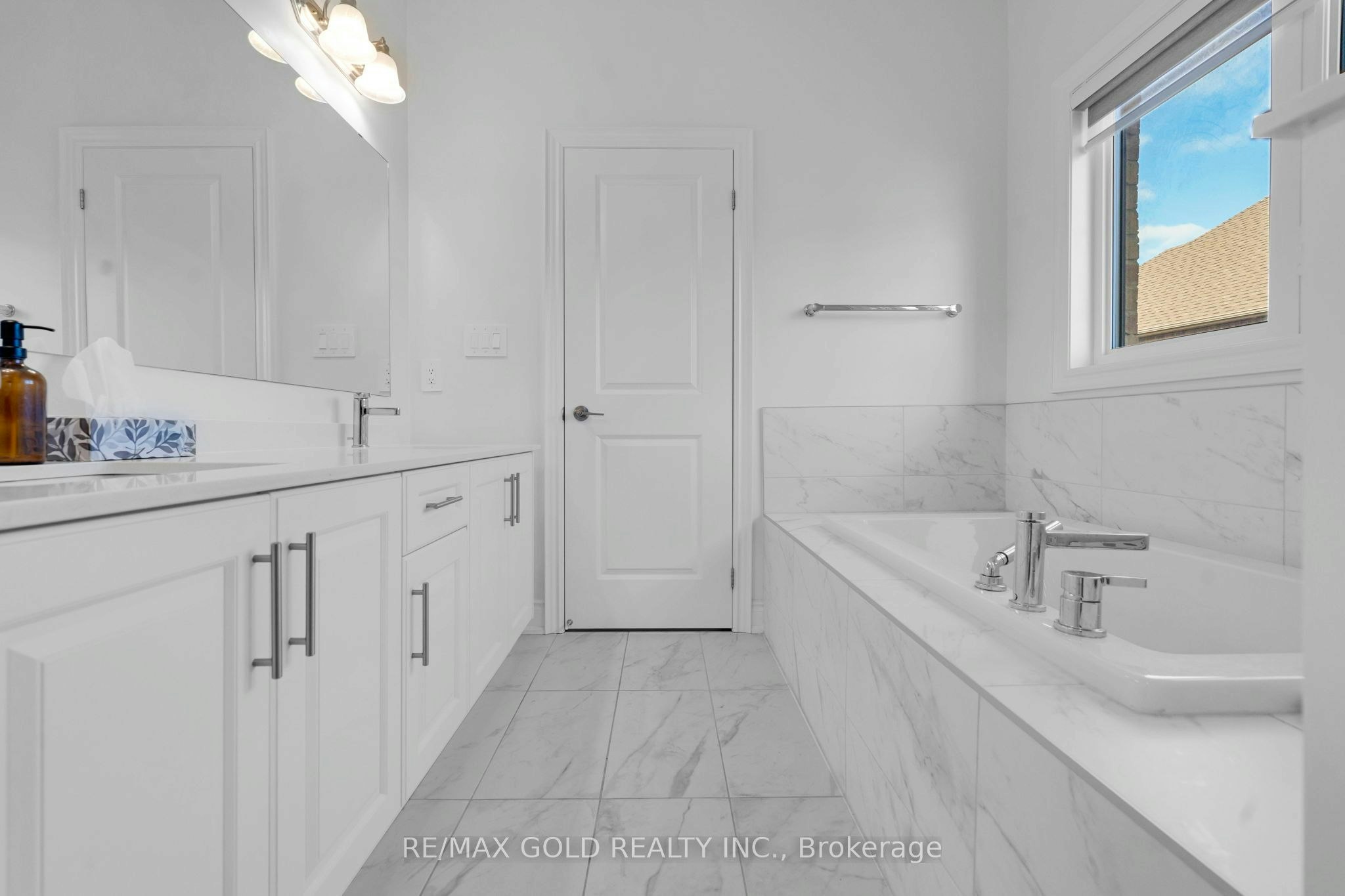 23 Bermondsey Way, Brampton, ON, L6Y 0E4 - 24