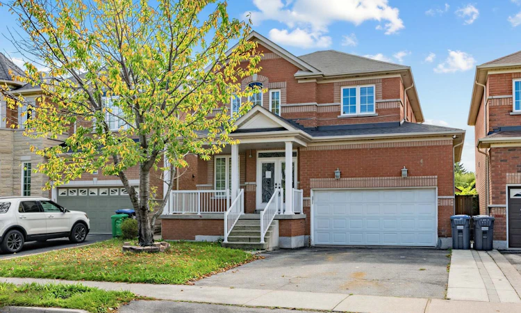 112 Stoneylake Avenue