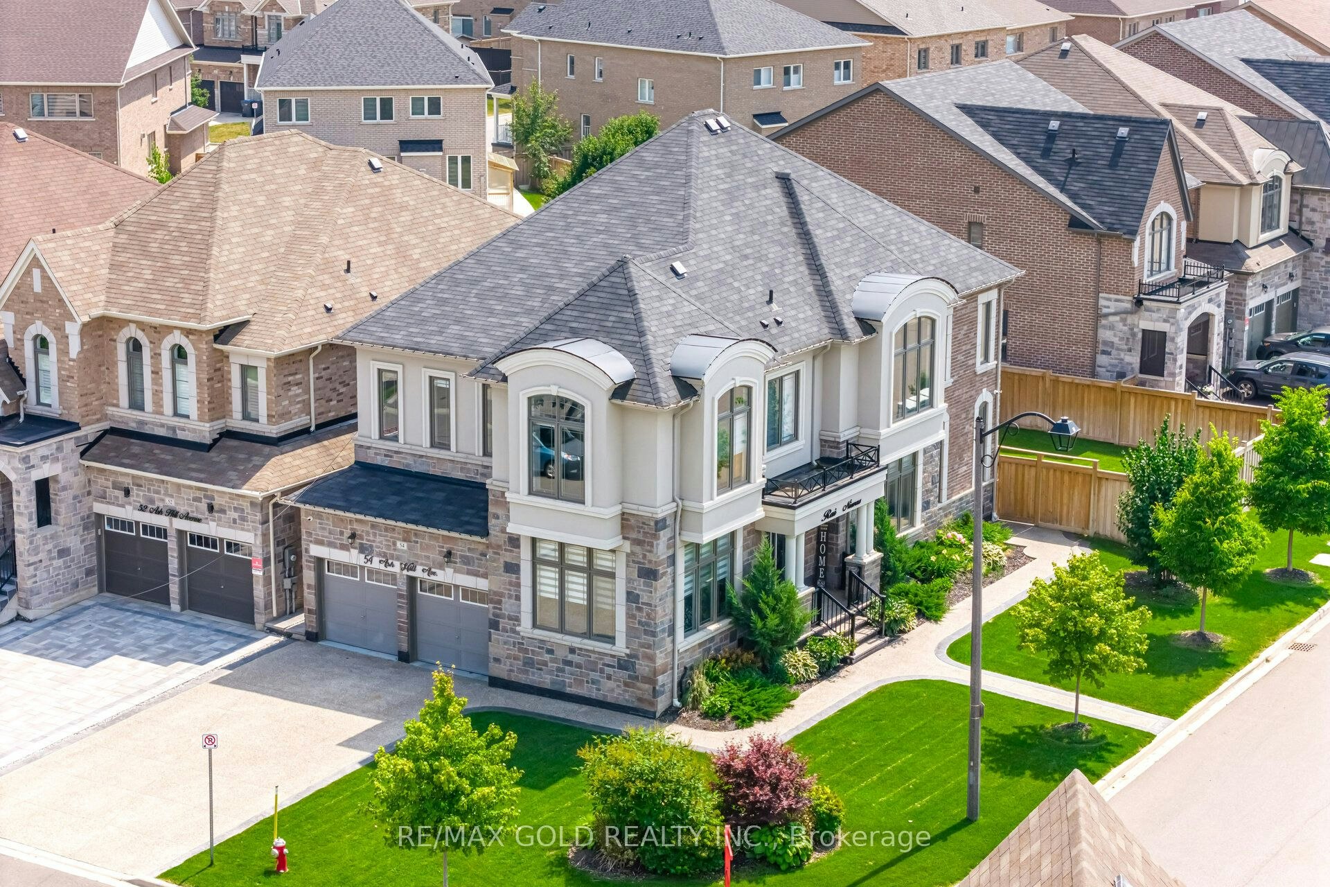 54 Ash Hill Avenue, Caledon, ON, L7C 4E8