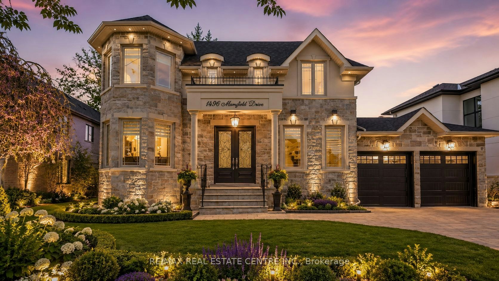 1496 Mansfield Drive, Oakville, ON, L6H 1K4