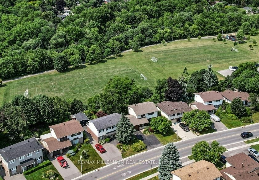 61 Centre Street S, Brampton, ON, L6W 2X7 - 3